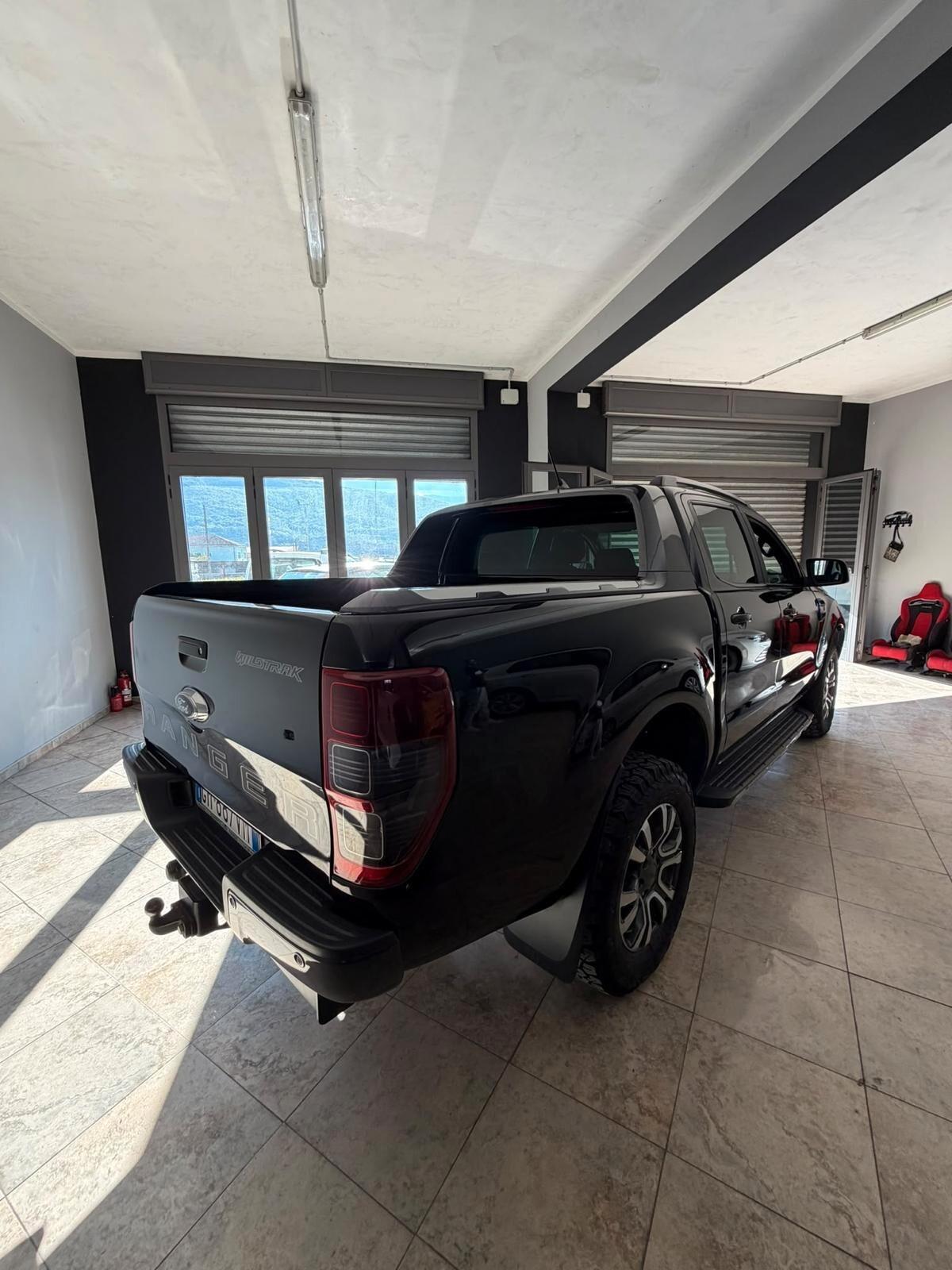Ford Ranger 2.0 ECOBLUE aut. 213 CV DC Wildtrak 5 posti