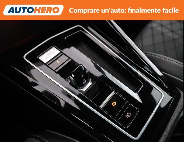 VOLKSWAGEN Golf 1.5 eTSI 150 CV EVO ACT DSG R-Line