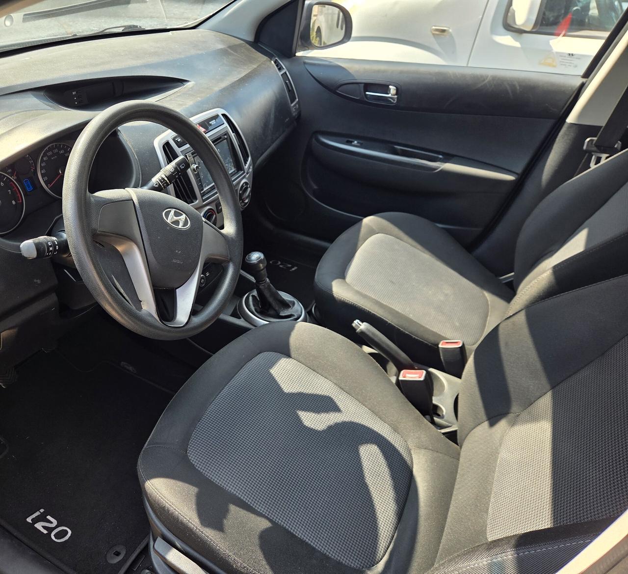 Hyundai i20 1.2 5p. GPL DISTRIBUZIONE FATTA GARANZIA