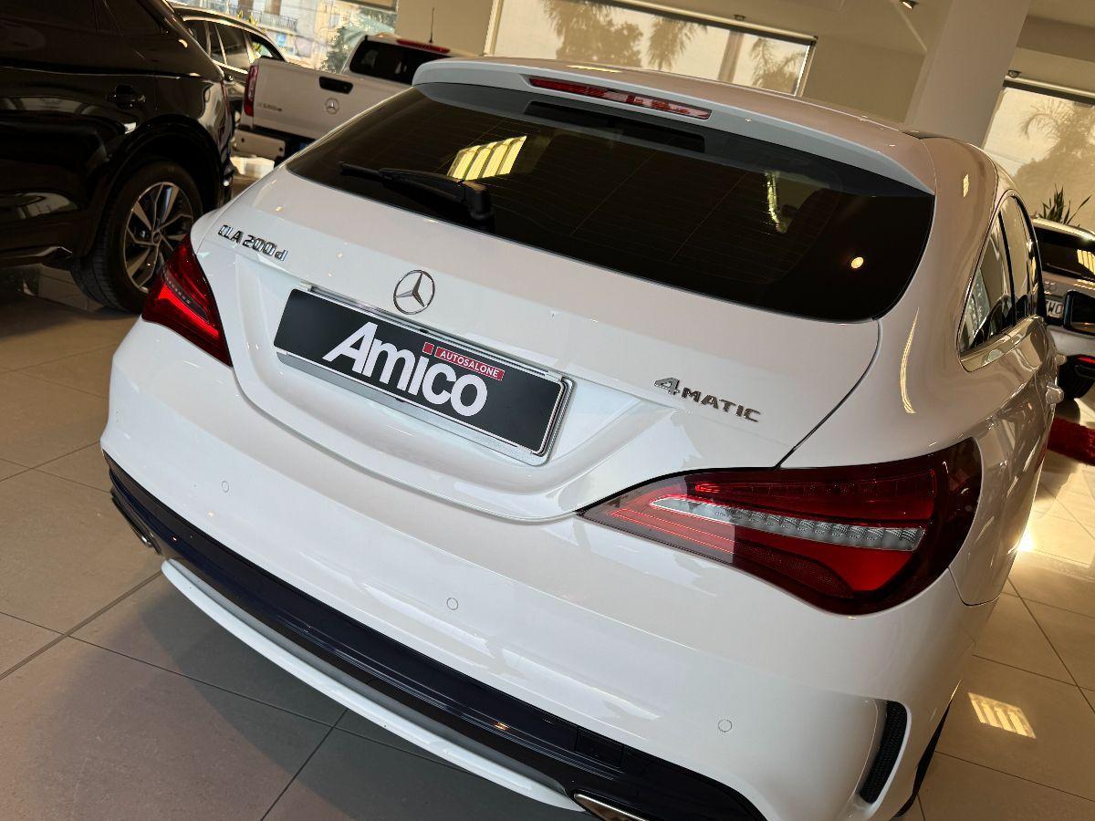 MERCEDES Classe CLA 200 d 4Matic Premium AMG 2019