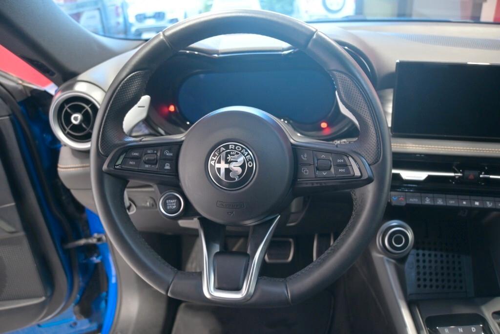 ALFA ROMEO TONALE 1.6 DIESEL 130CV TCT6 MY25 VELOCE ( FARI LED MATRIX - PADDLE AL VOLANTE - COCKPIT - PELLE - ACTIVE CRUISE - AMBIENT LIGHTS - NAVI - MIRROR - PDC - TELECAMERA POST. - CERCHI 19 )