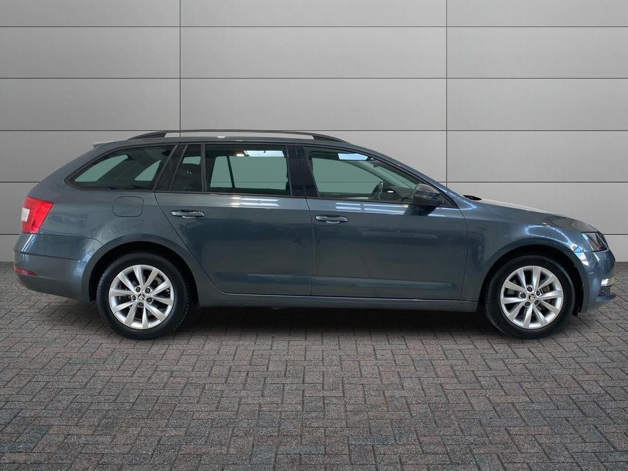 Skoda Octavia wagon 1.5 g-tec 130cv ambition dsg