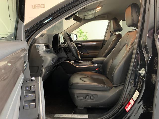 TOYOTA Highlander 2.5H AWD-i E-CVT Lounge 7 Posti