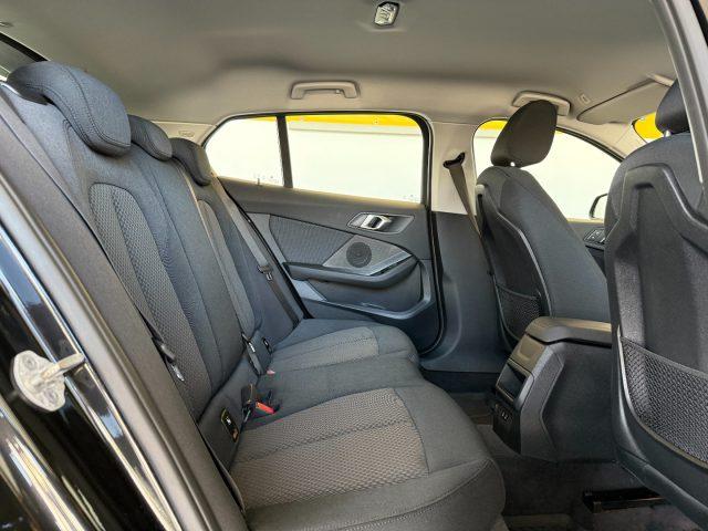BMW 118 d 5p. Business Advantage PREZZO REALE/NEOPATENTATI