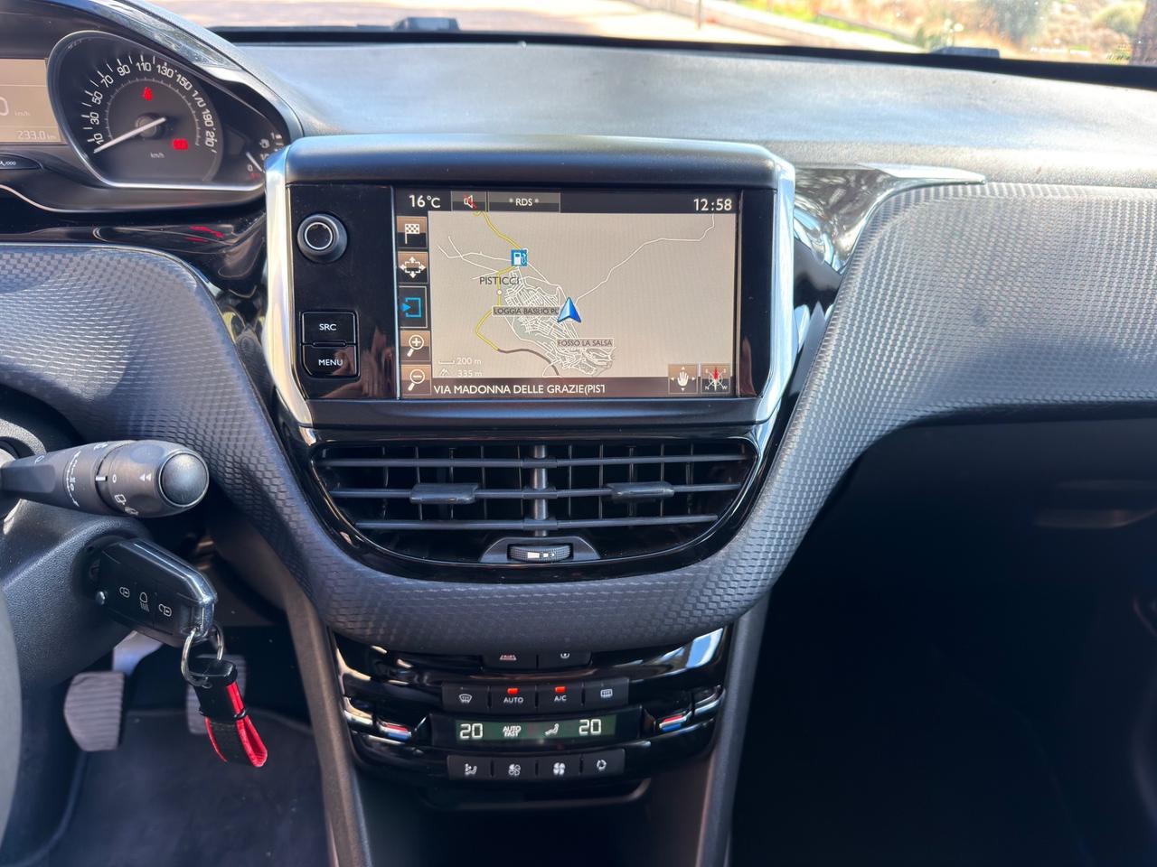 Peugeot 2008 1.6 HDi 100cv 2016 SOLO 150.000KM
