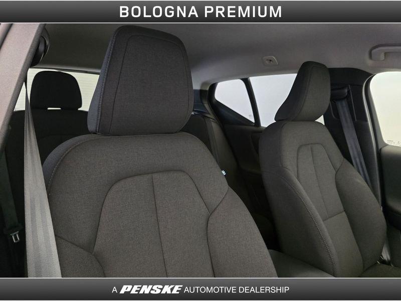 Volvo XC40 XC40 T2 Geartronic Momentum Core