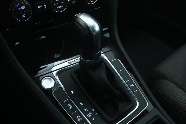 VOLKSWAGEN Golf 2.0 TDI DSG 5p. 4MOTION Highline BMT Fari Full LED