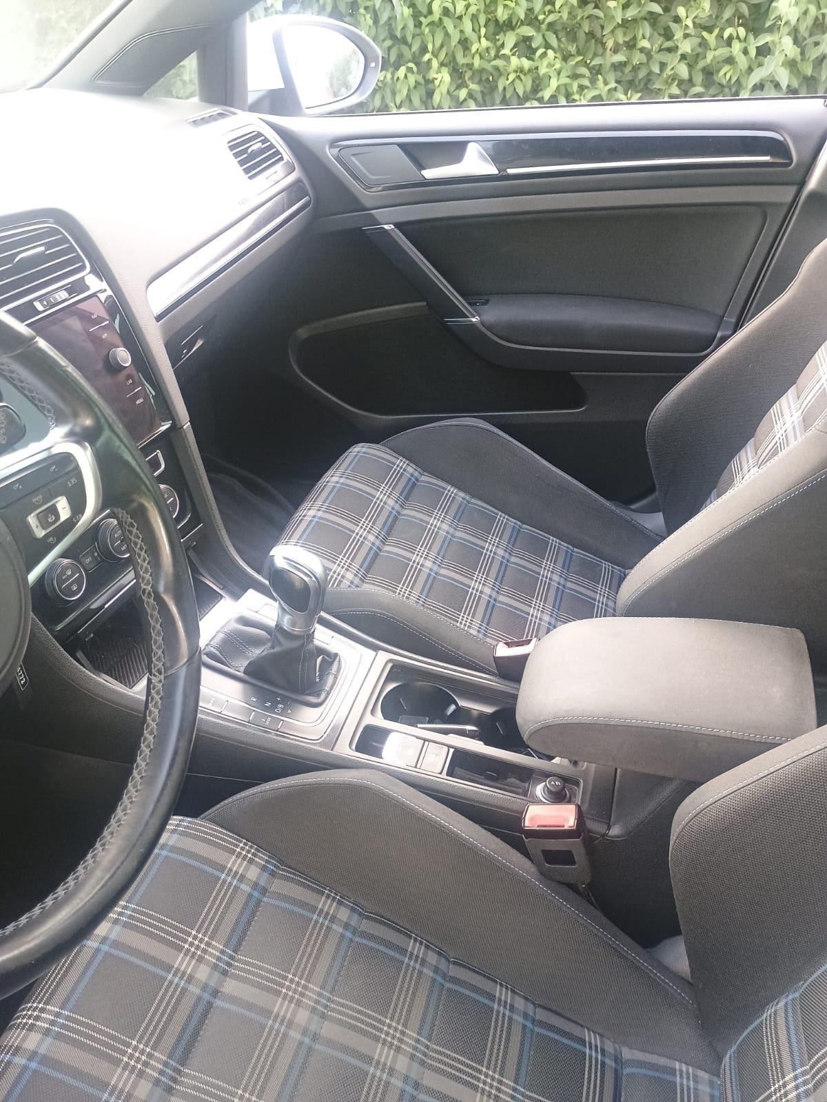 Volkswagen Golf GTE 1.4 TSI DSG 5p. Plug-In-Hybrid
