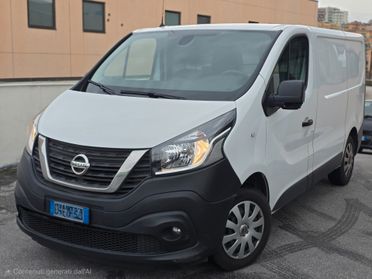 Nissan NV300 27 2.0 dCi 120CV PC-TN Van
