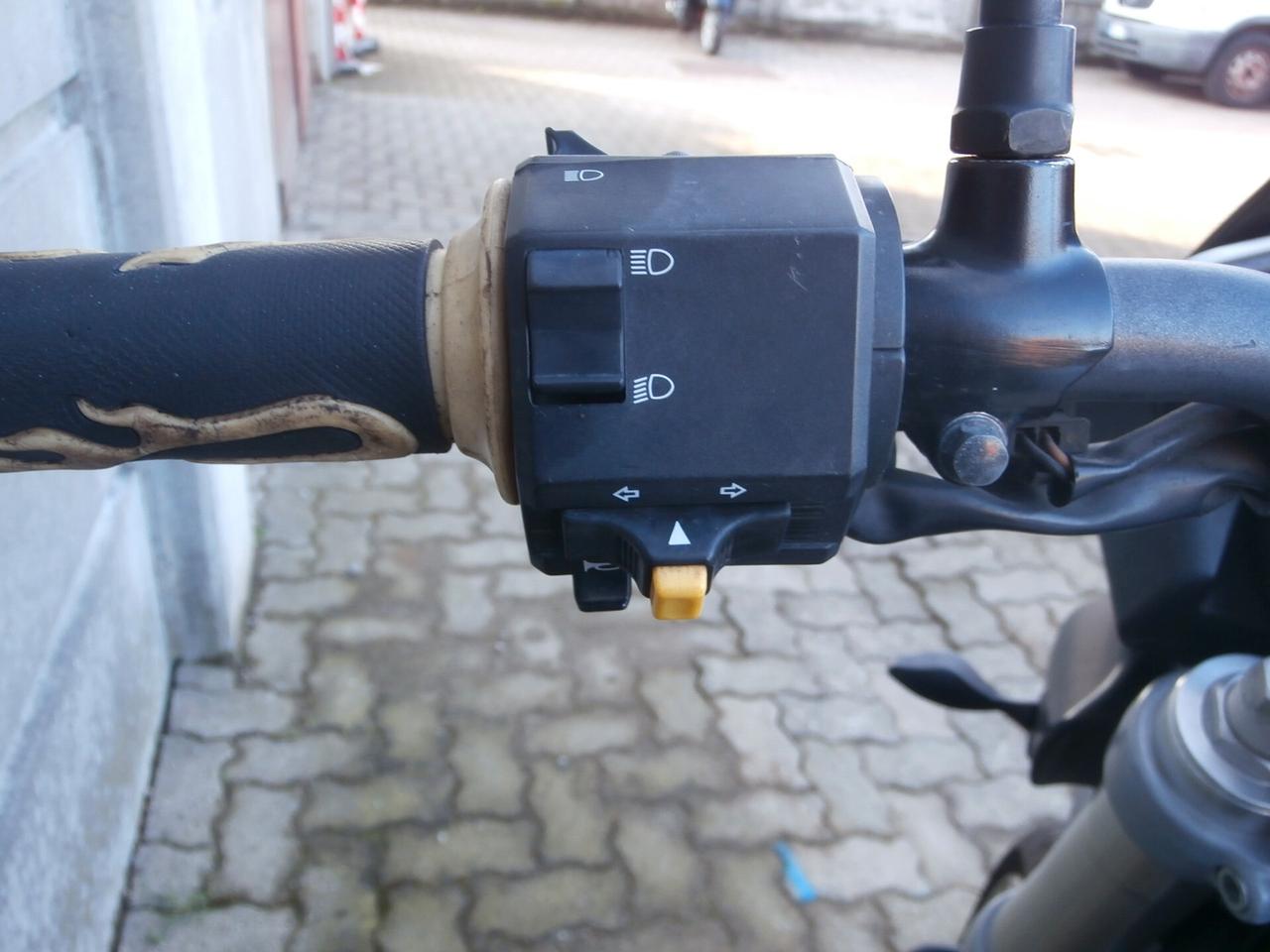 Buell Ulysses XB12 XB12X (2006 - 11) passaggio incluso.