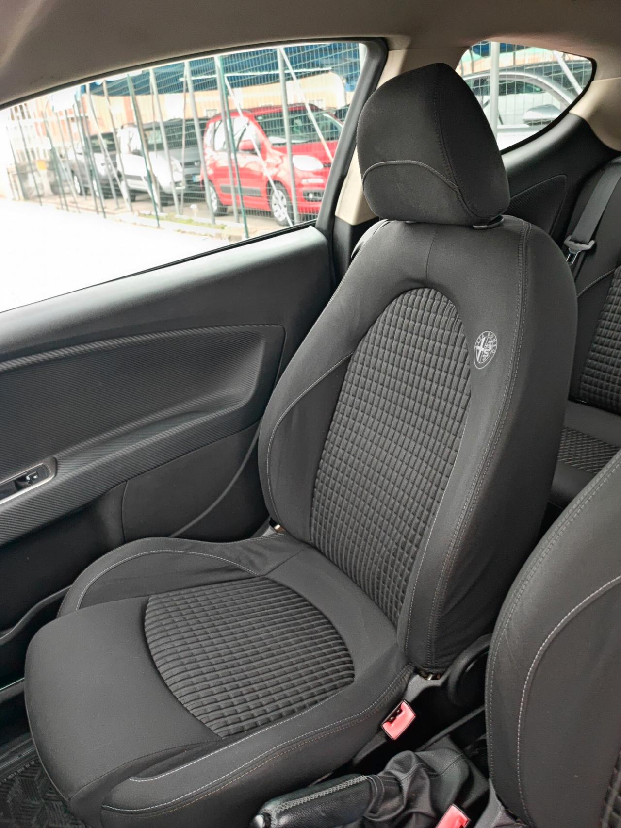 Alfa Romeo MiTo 1.4 105 CV M.air S&S Distinctive