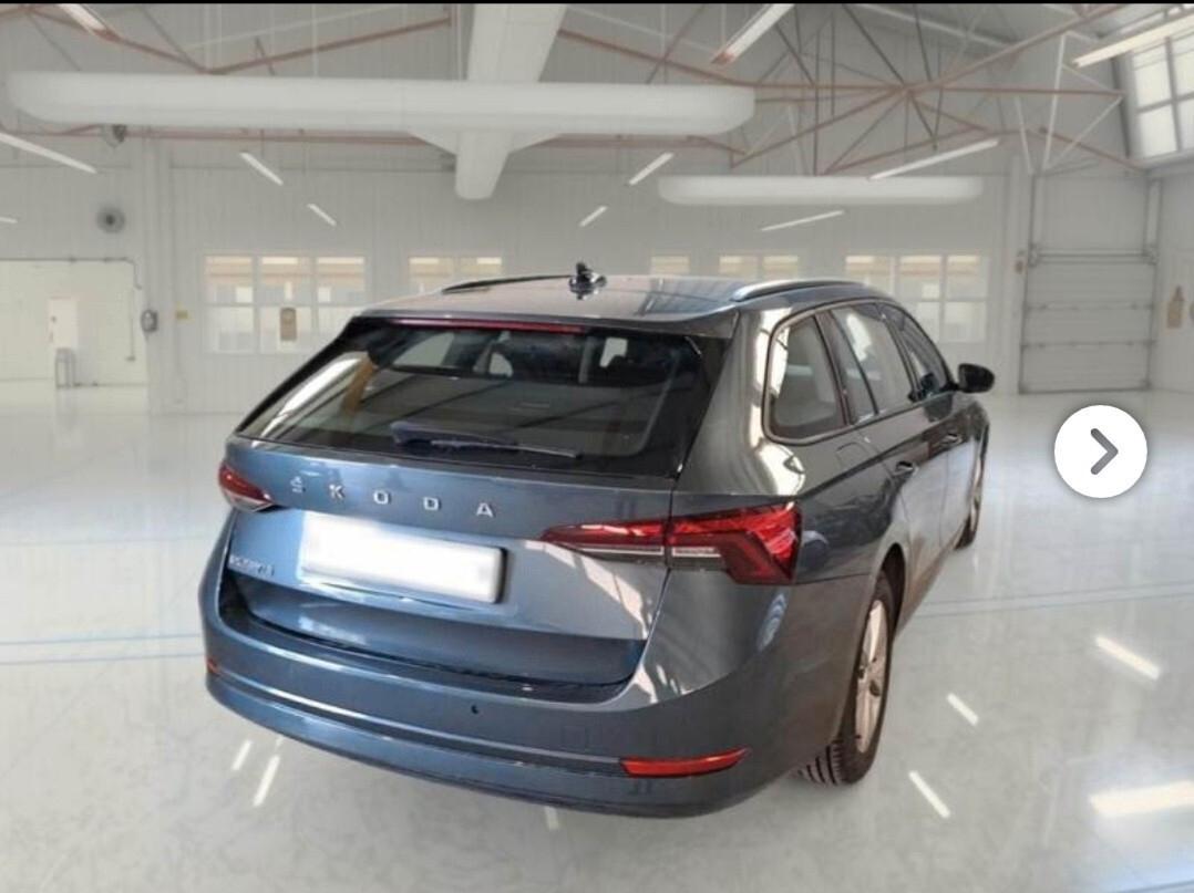 Skoda Octavia 2.0 TDI EVO SCR DSG Wagon Ambition