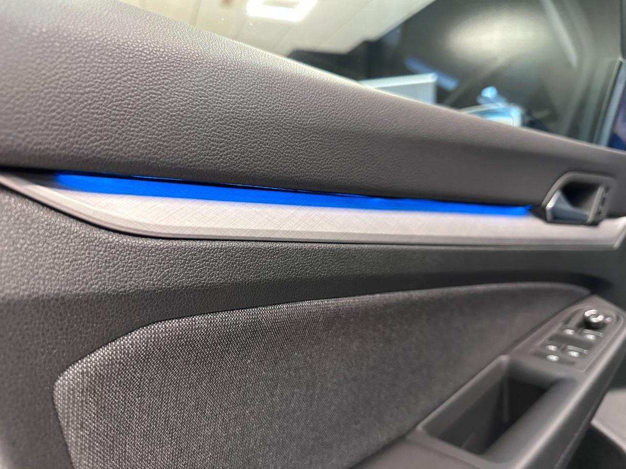 Volkswagen Golf 1.5 etsi evo Life 130cv dsg