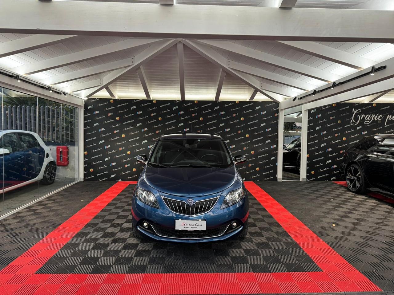 Lancia Ypsilon 1.2 FireFly 5 porte S&S Ecochic Silver