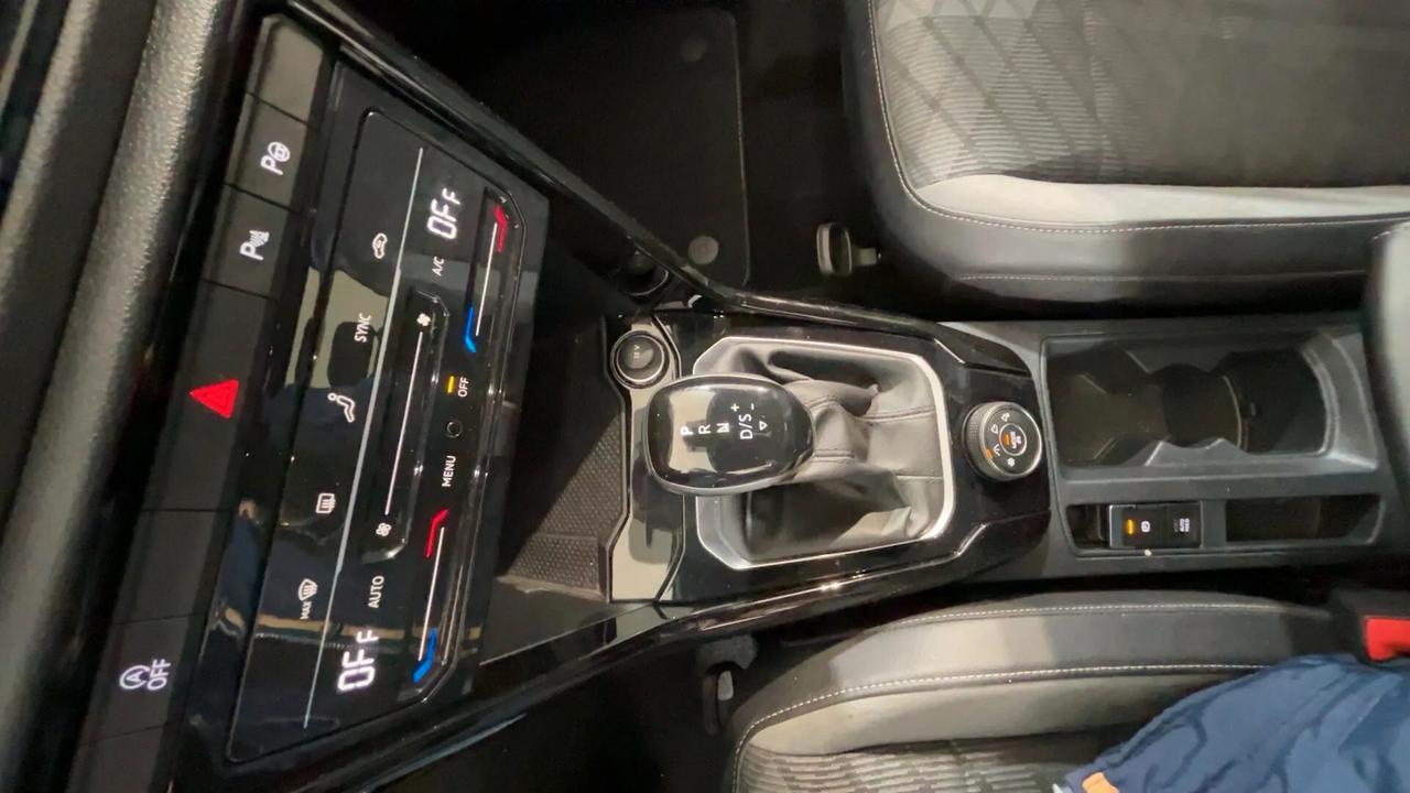 Volkswagen T-Roc 2.0 TDI SCR 150 CV DSG 4MOTION R-Line