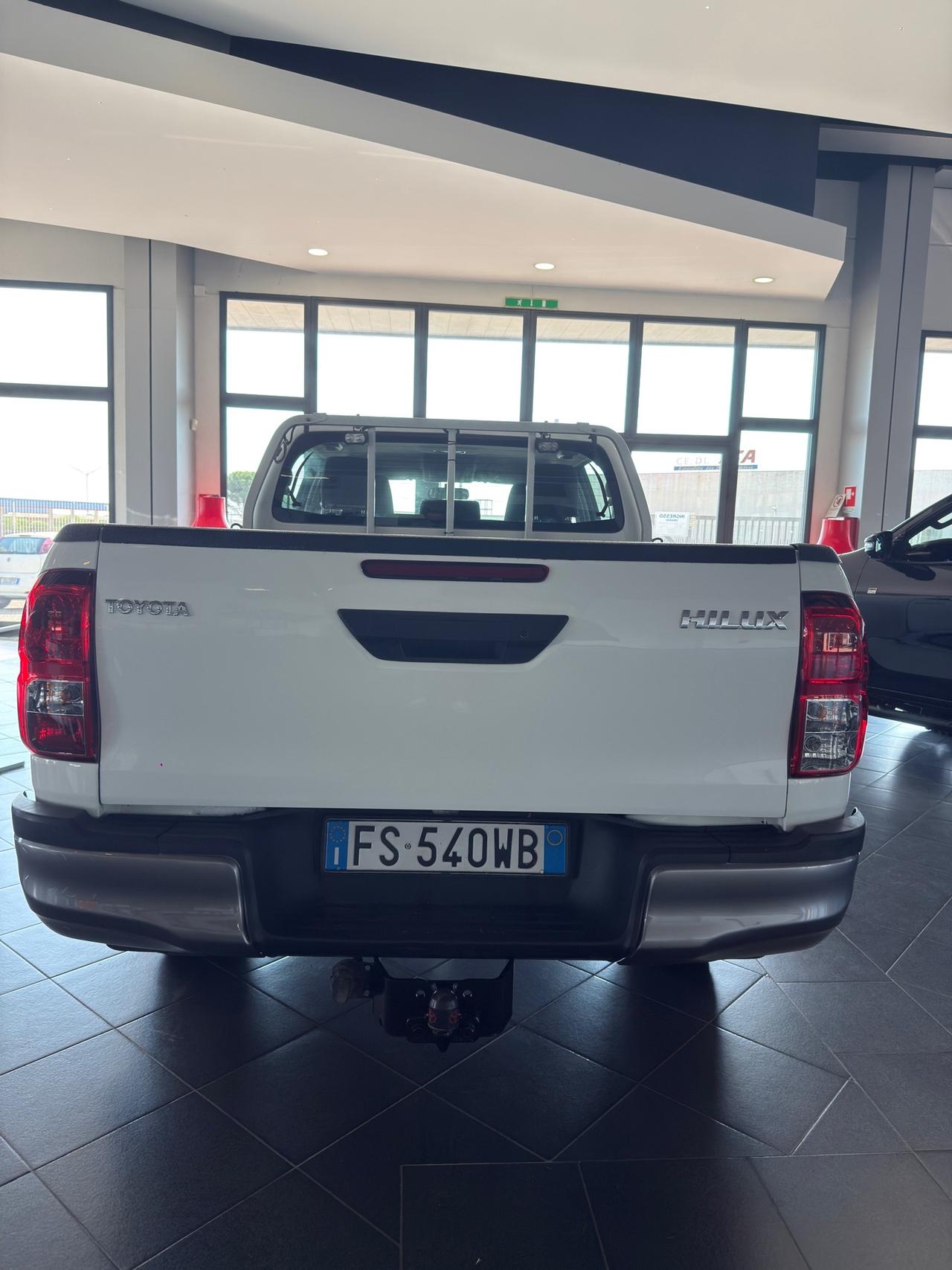 Toyota Hilux 2.4 D-4D 4WD 4 porte Double Cab Comfort