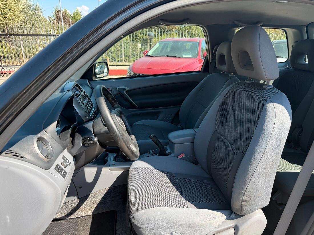 Toyota RAV 4 RAV4 2.0 Tdi D-4D cat 3 porte