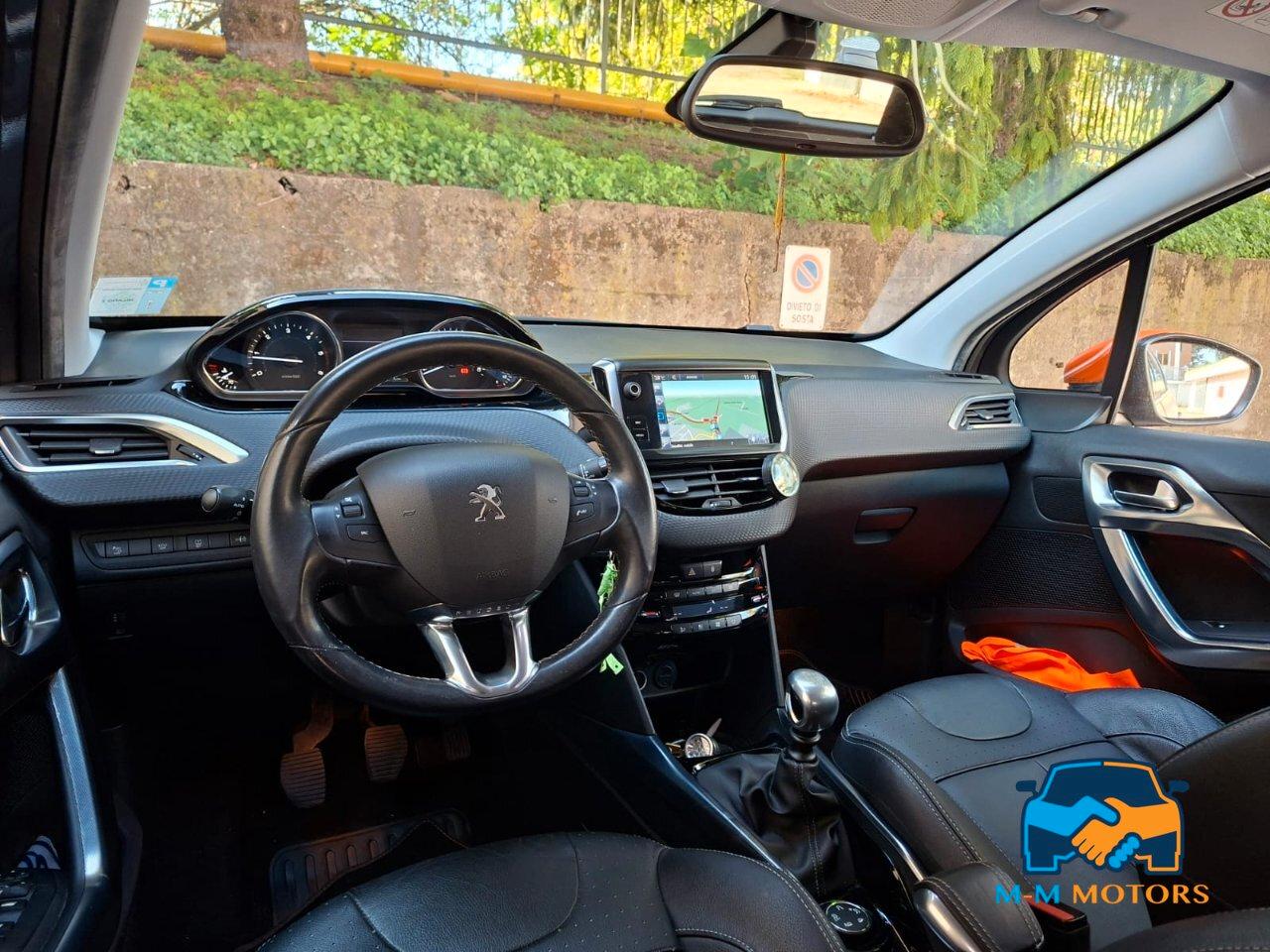 Peugeot 2008 2008 1.6 bluehdi Black Matt 120cv