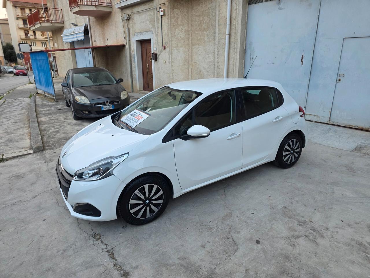Peugeot 208 BlueHDi 75 5 porte Active