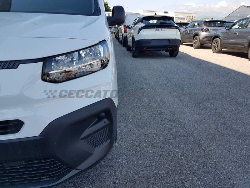 FIAT Doblò Doblò Serie 3 Van Ch1 1.5 Bluehdi 100cv Mt6 - Easy Pro