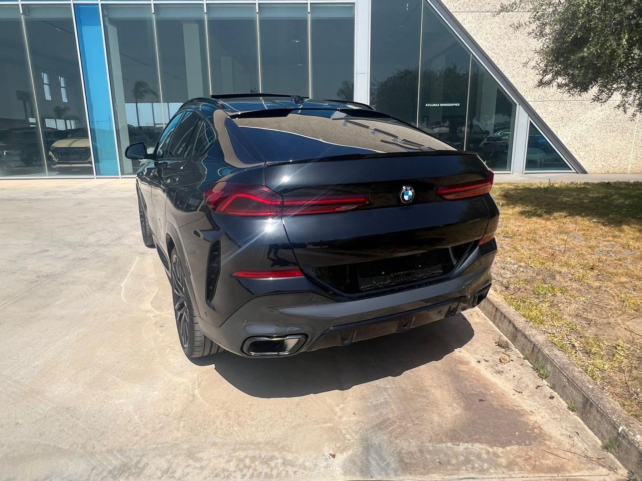 BMW X6 xdrive30d MSport possibilità noleggio noscoring