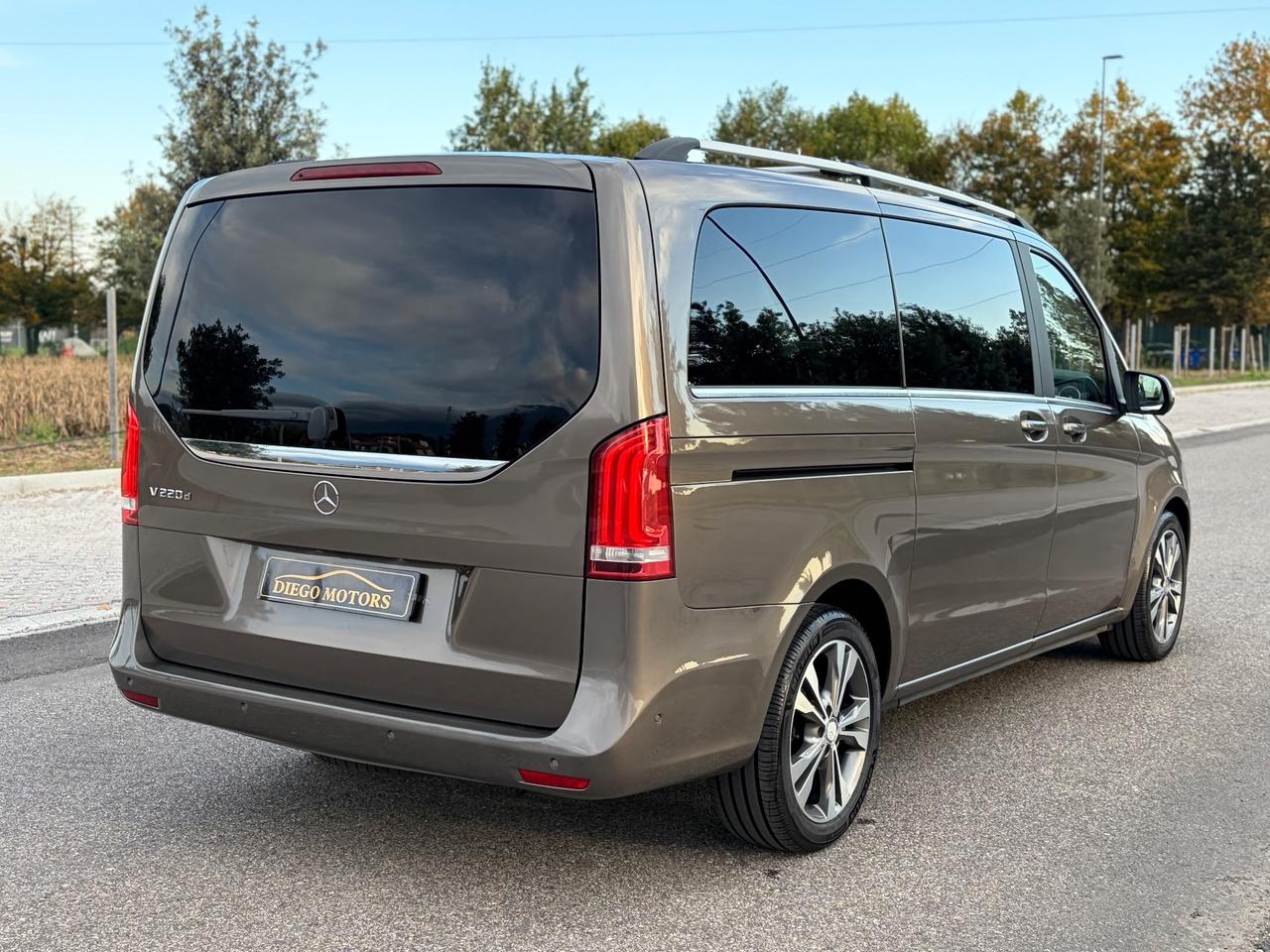 Mercedes-benz V 220 d Premium Long