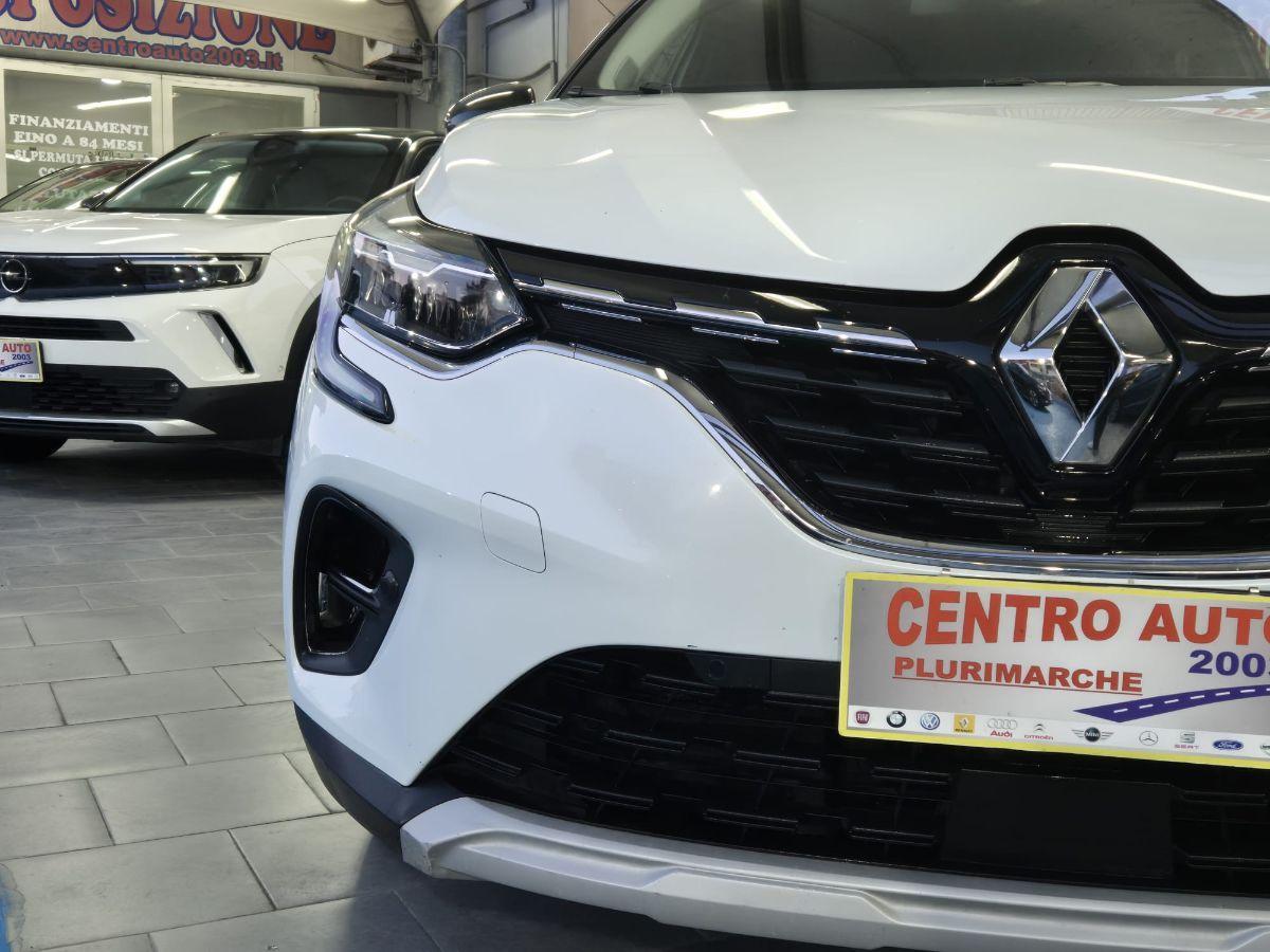 RENAULT - Captur - Blue dCi 8V 115 CV EDC Intens