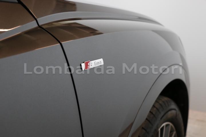 Audi Q3 35 1.5 tfsi mhev S Line Edition s-tronic