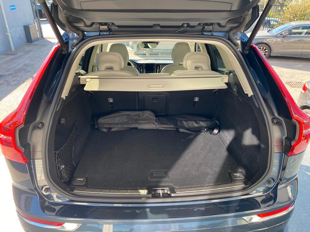 Volvo XC 60 XC60 B4 (d) AWD Geartronic Inscription