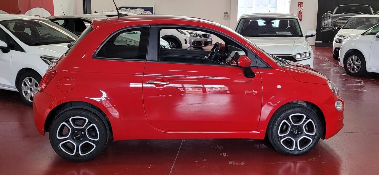 Fiat 500 1.0 Hybrid Red