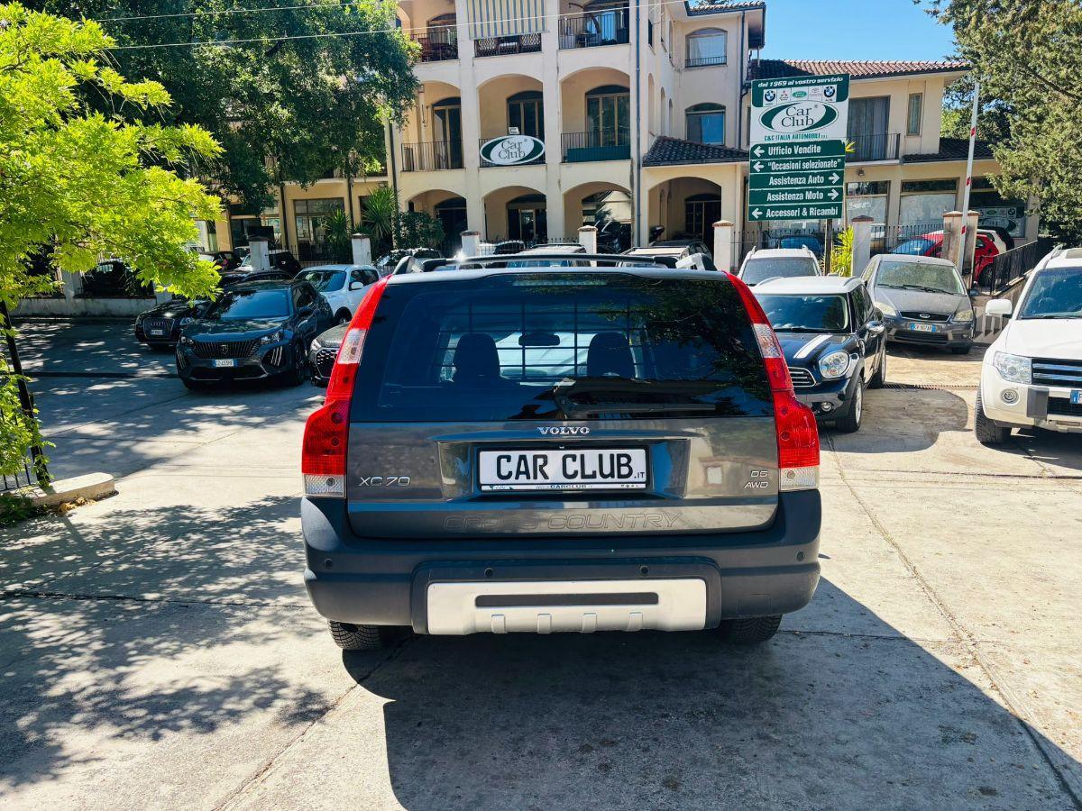 Volvo V70 2.4 D5 Automatica AWD Cross Country