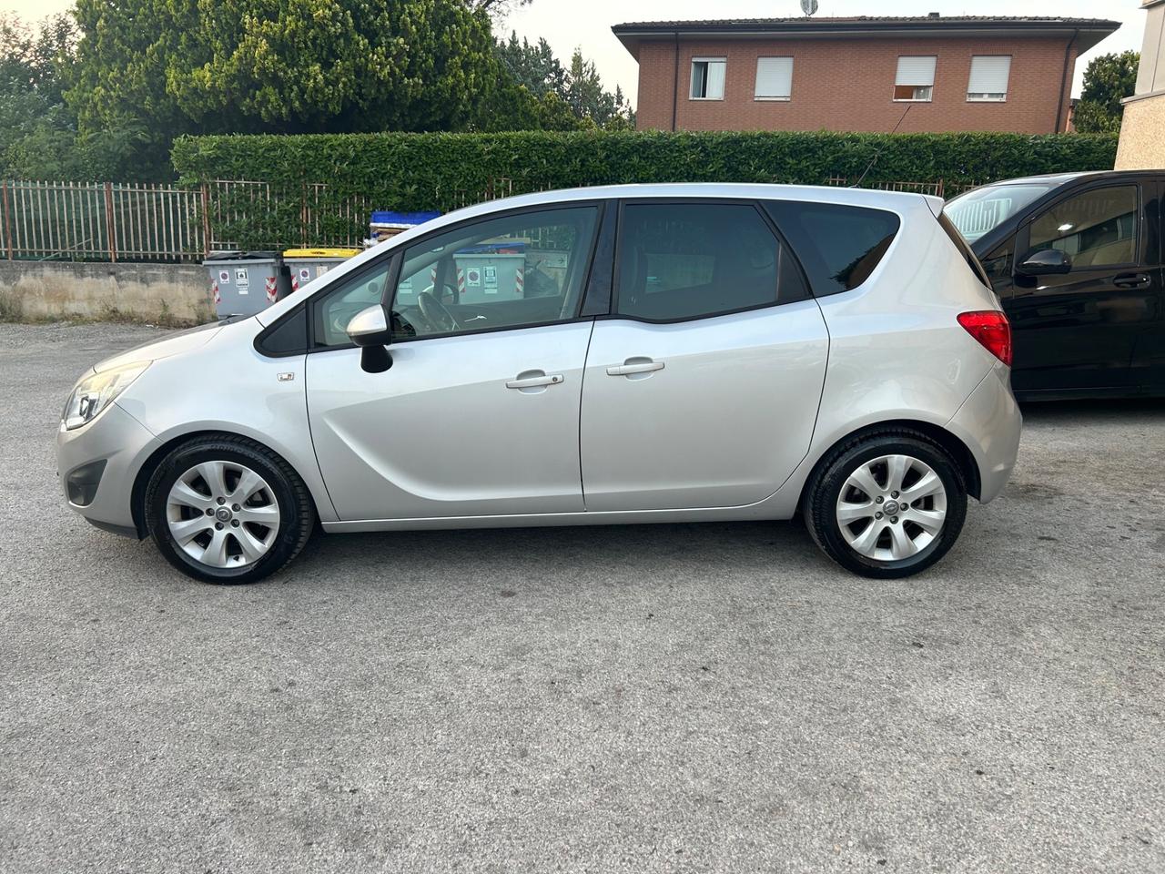 Opel Meriva 1.3 CDTI 95CV ecoFLEX Cosmo