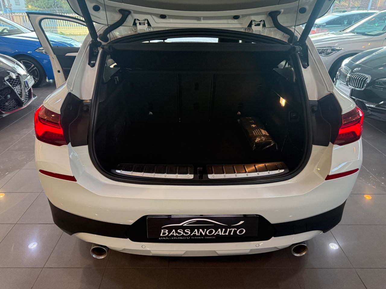 Bmw X2 sdrive18d Business X