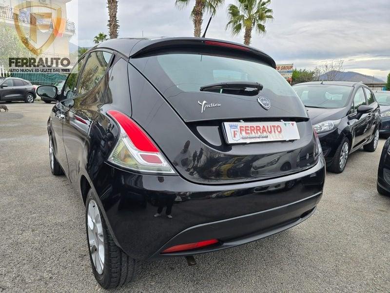 Lancia Ypsilon 0.9 TwinAir 85 CV 5 porte S&S DFN Gold