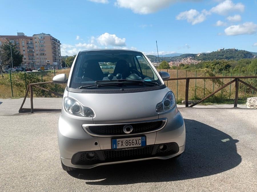 Smart ForTwo 1000 62 kW coupé pulse PERFETTA!