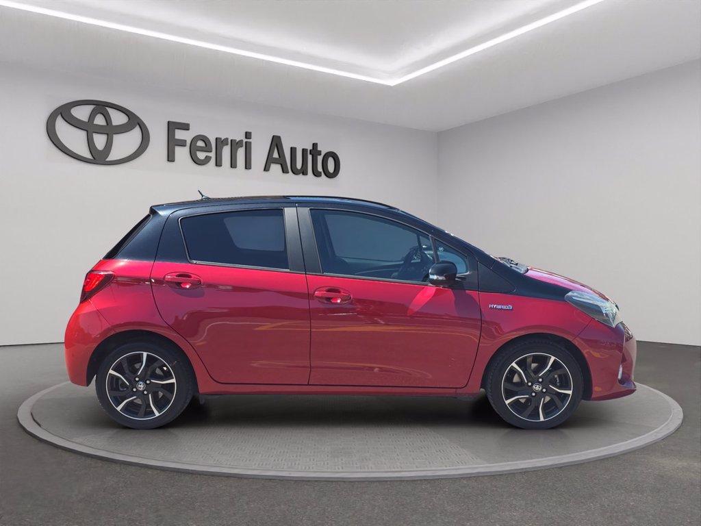 TOYOTA Yaris 5p 1.5h trend red edition del 2016