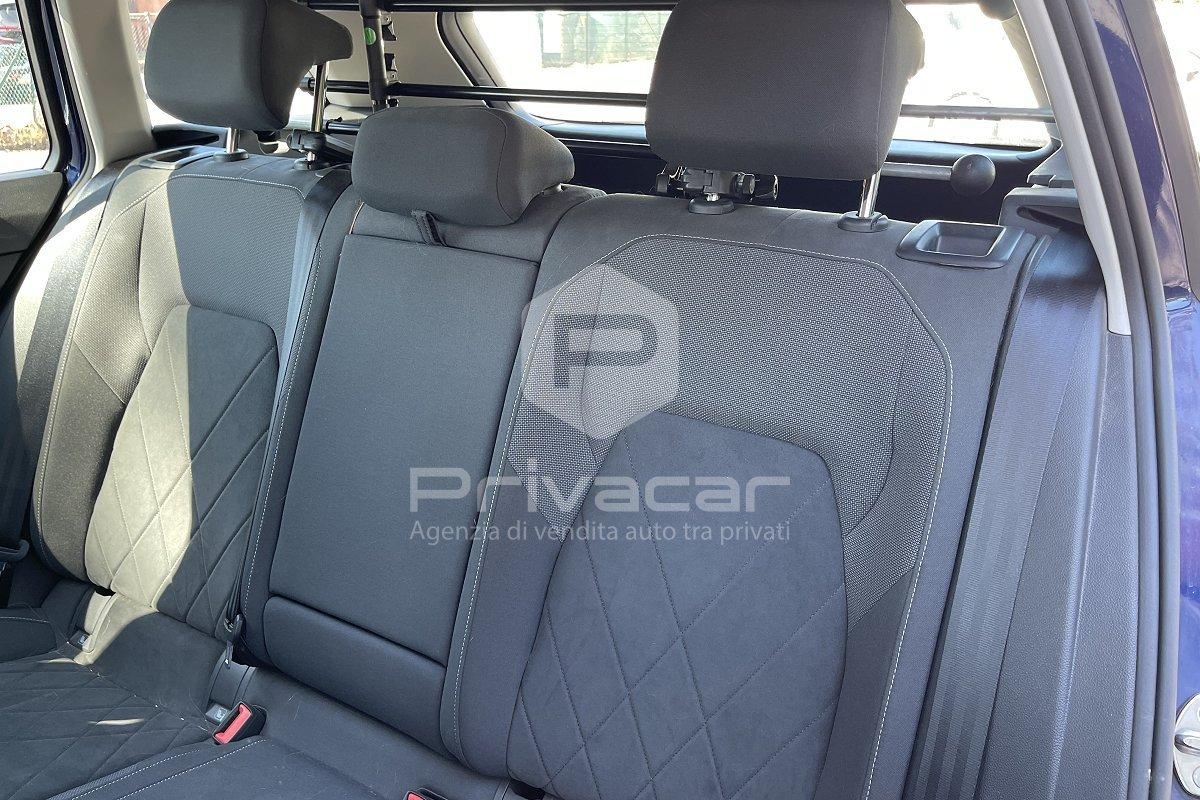VOLKSWAGEN Golf Variant 1.5 TGI DSG Style