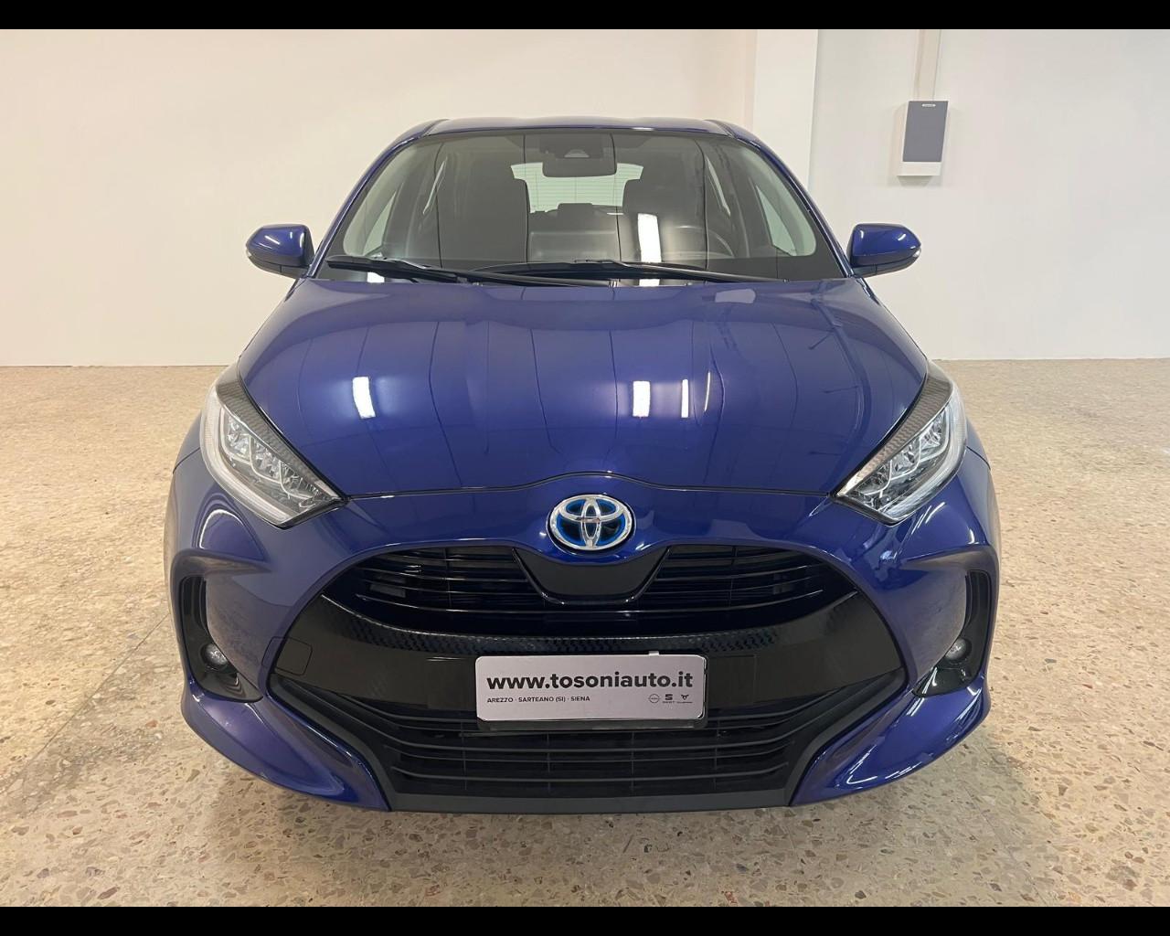 TOYOTA Yaris 1.5h Trend