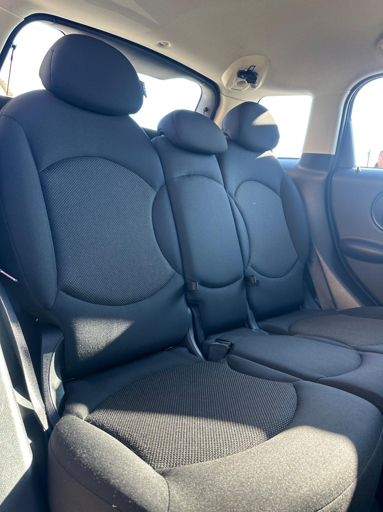 Mini Cooper D Countryman 1.6