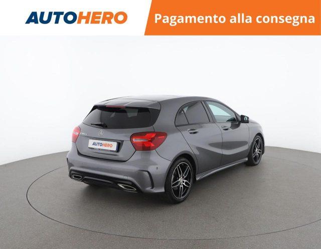 MERCEDES-BENZ A 180 d Automatic Premium