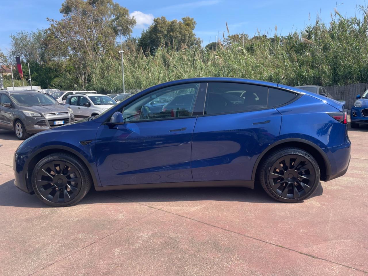 Tesla Model Y Model Y Long Range AWD