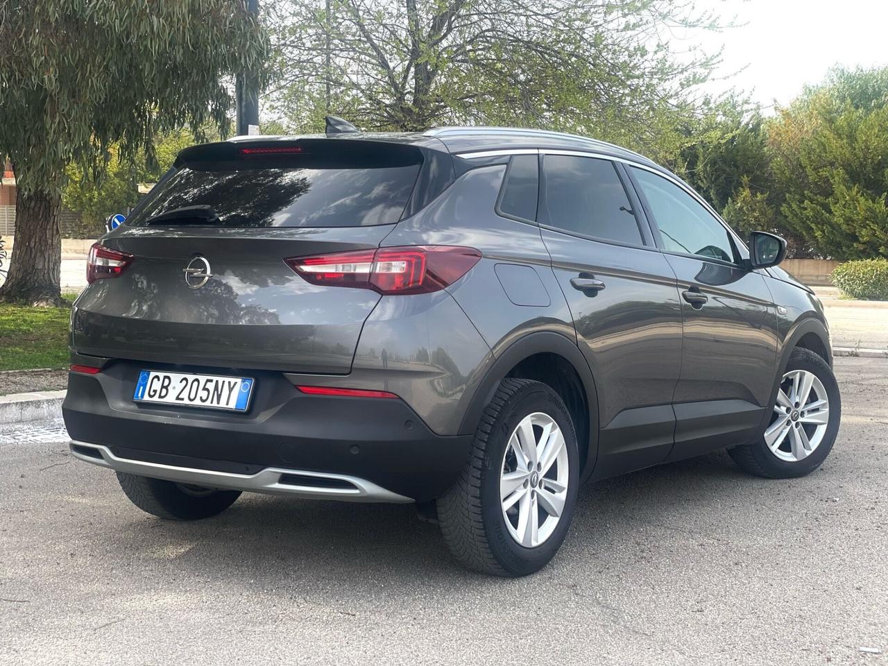 Opel Grandland X 1.5 Diesel Automatico | GARANZIA 12 MESI