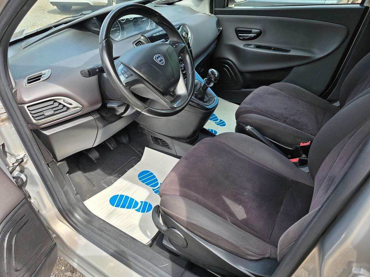 Lancia Ypsilon 1.2 69 CV 5 porte UNICO PROPRIETARIO