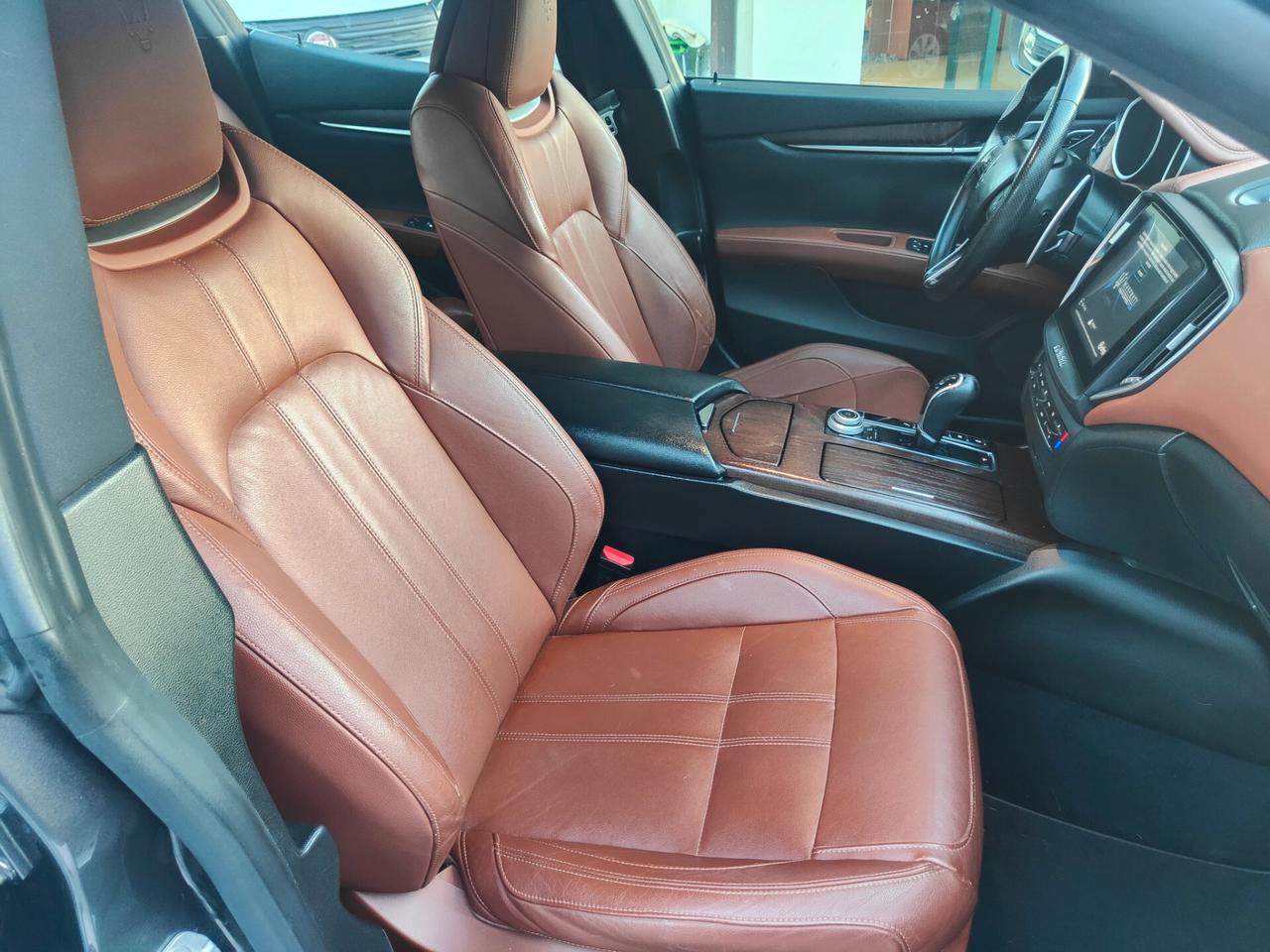 Maserati Ghibli V6 Diesel Gransport 250cv