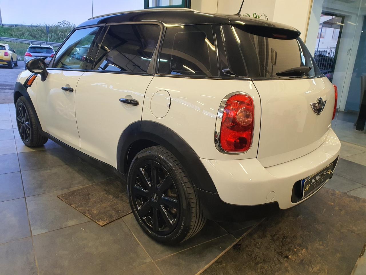 Mini Cooper Countryman 2.0 D Automatica