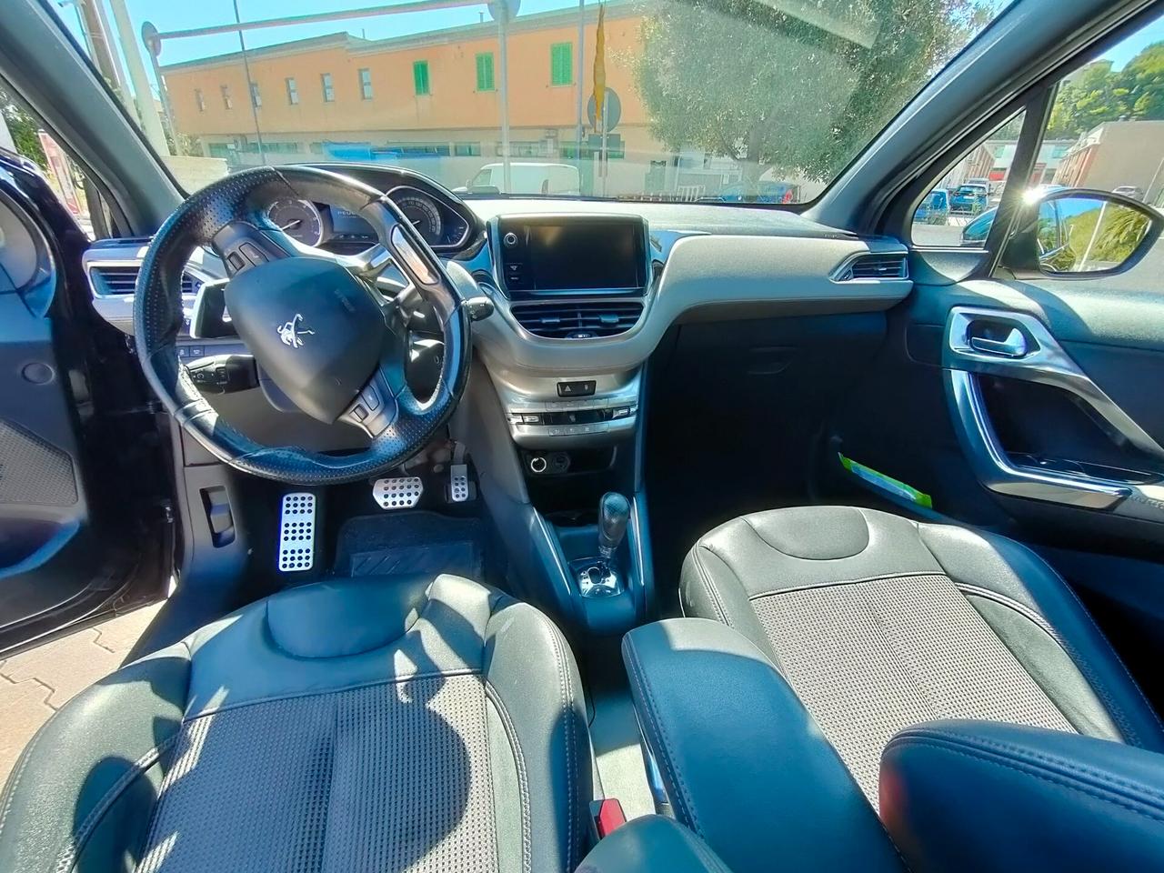 Peugeot 208 1.6 e-HDi 92 CV Stop&Start ETG6 3 porte XY