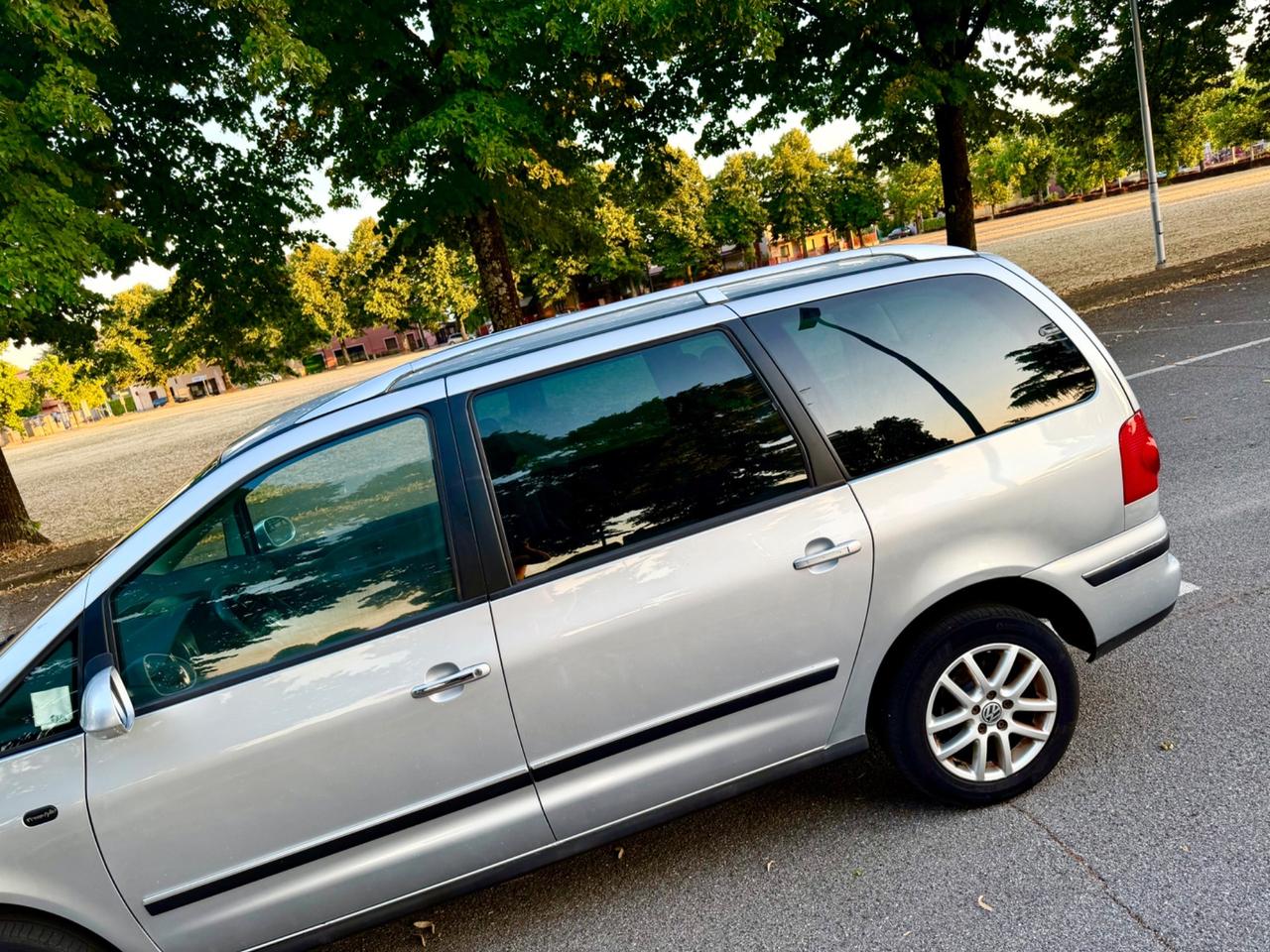 Volkswagen Sharan 1.9 TDI tip. Time