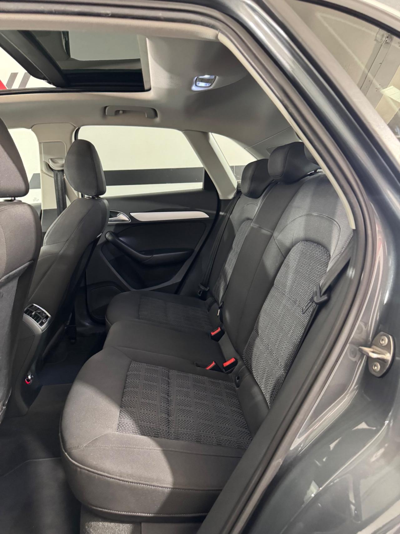 Audi Q3 2.0 TDI 150 CV quattro S tronic Sport
