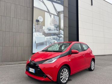 Toyota Aygo 1.0 VVT-i 69 CV 5 porte x-wave