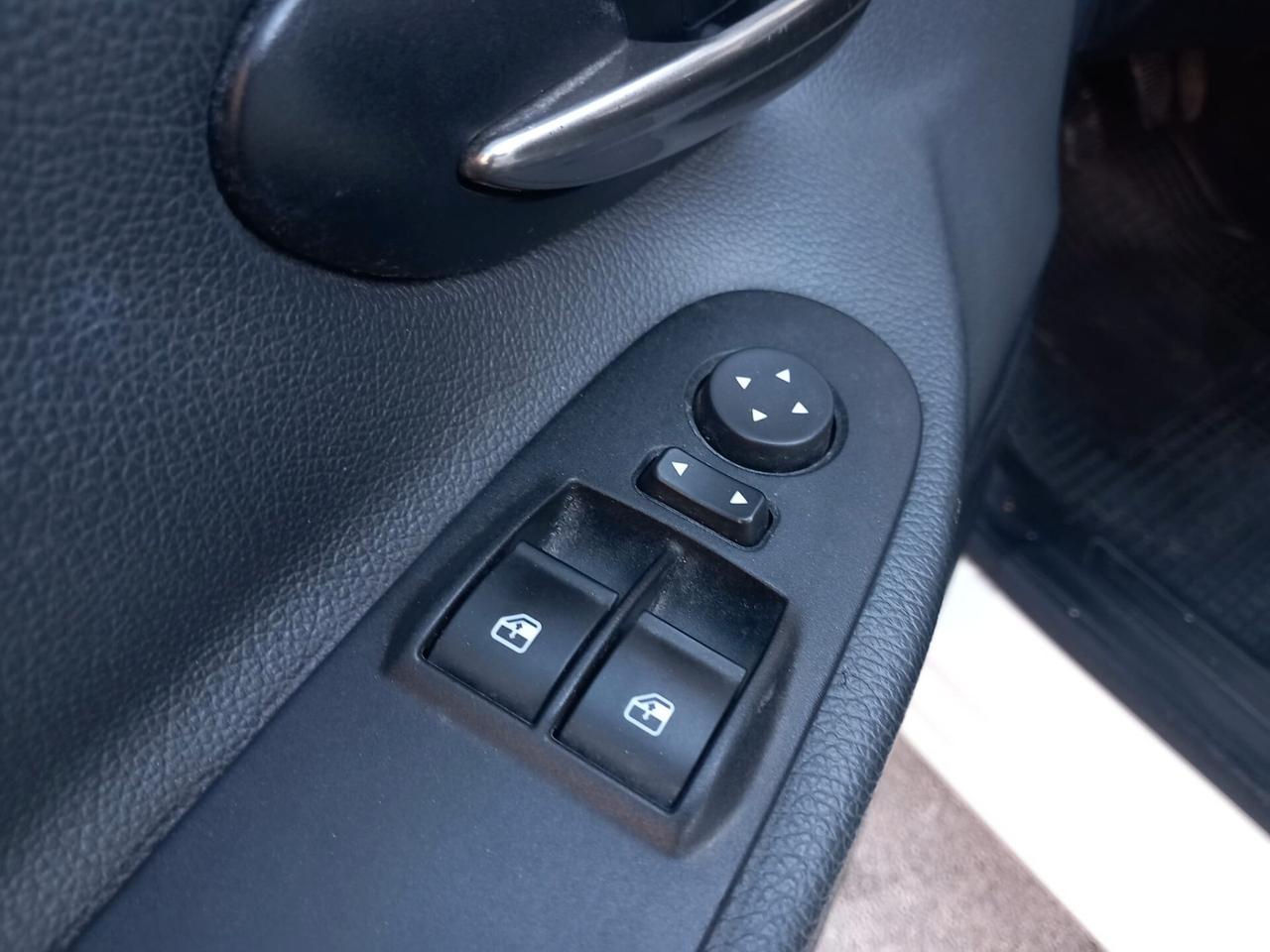 Lancia Ypsilon 5 Porte Full Optional